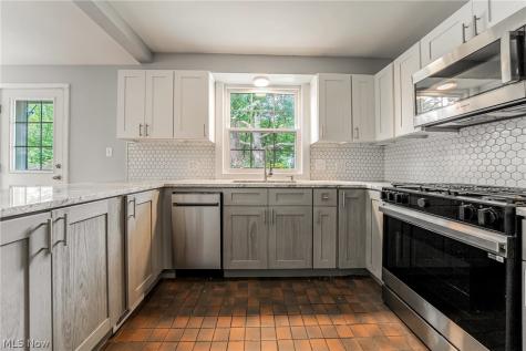 3187 Rumson Road Cleveland Heights OH 44118