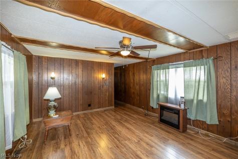 35157 Center Ridge Road North Ridgeville OH 44039