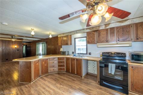 35157 Center Ridge Road North Ridgeville OH 44039