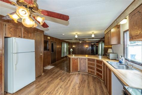 35157 Center Ridge Road North Ridgeville OH 44039
