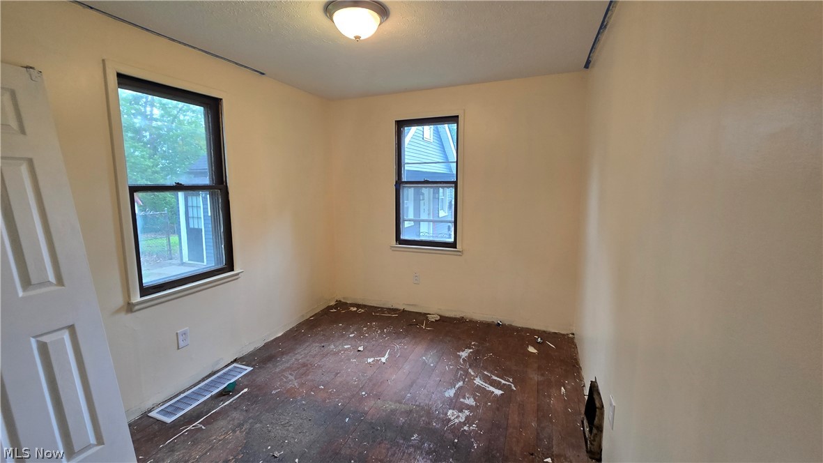 146 Hermann Street Barberton OH 44203