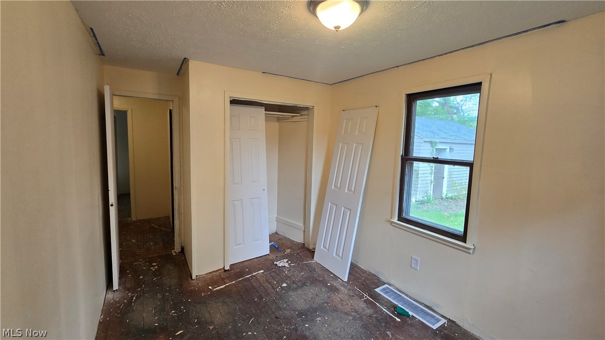 146 Hermann Street Barberton OH 44203