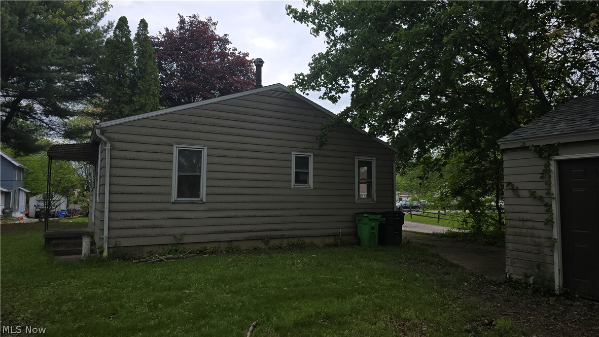 146 Hermann Street Barberton OH 44203