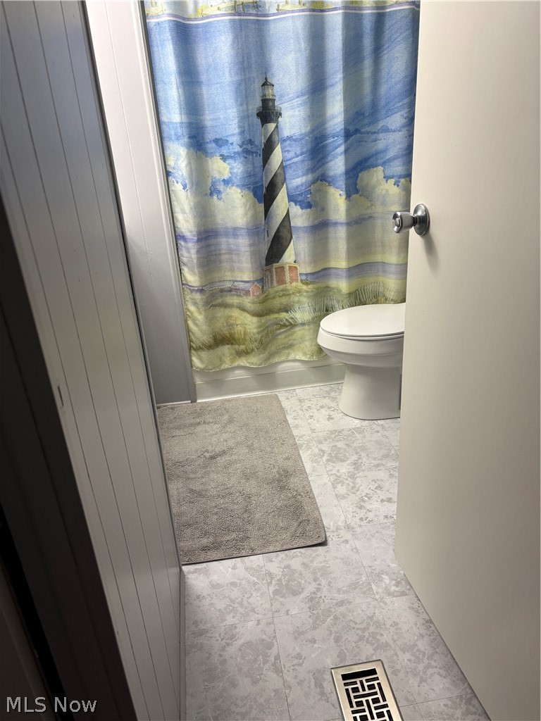 2825 W Risingsun Road Port Clinton OH 43452