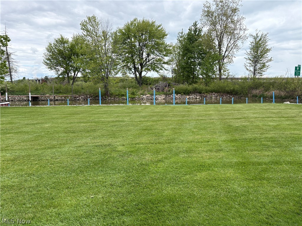2825 W Risingsun Road Port Clinton OH 43452