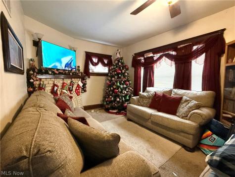 3433 W 125th Street Cleveland OH 44111