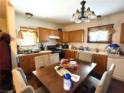 3433 W 125th Street Cleveland OH 44111