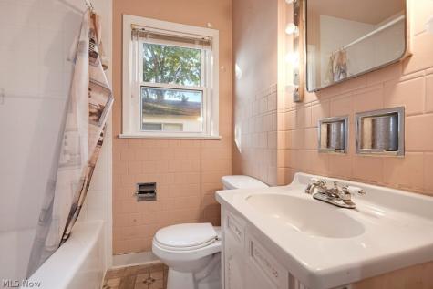 2345 10th Street Cuyahoga Falls OH 44221