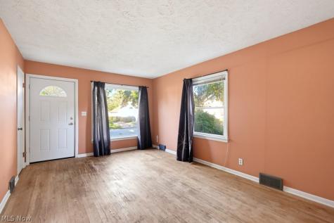 2345 10th Street Cuyahoga Falls OH 44221