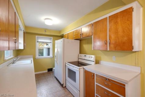 2345 10th Street Cuyahoga Falls OH 44221