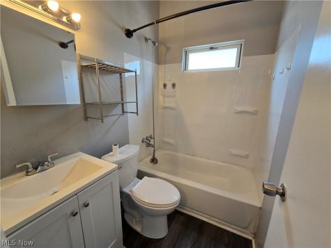 169 Boston Avenue Elyria OH 44035