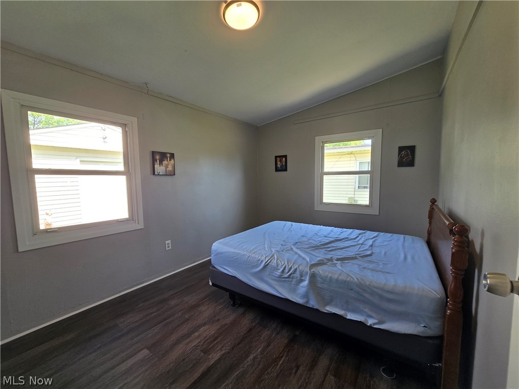 169 Boston Avenue Elyria OH 44035