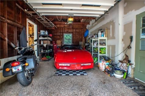 2748 Canton Road Uniontown OH 44685