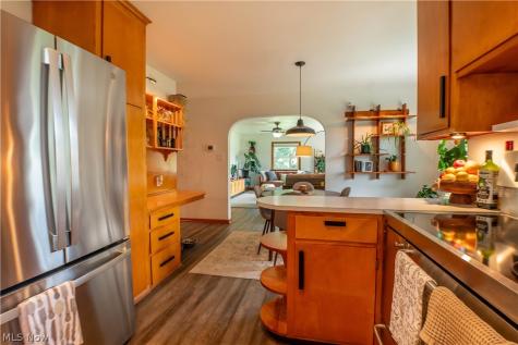 2748 Canton Road Uniontown OH 44685