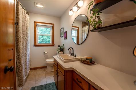 2748 Canton Road Uniontown OH 44685