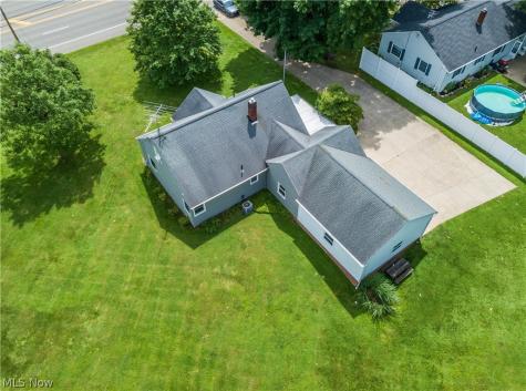 2748 Canton Road Uniontown OH 44685