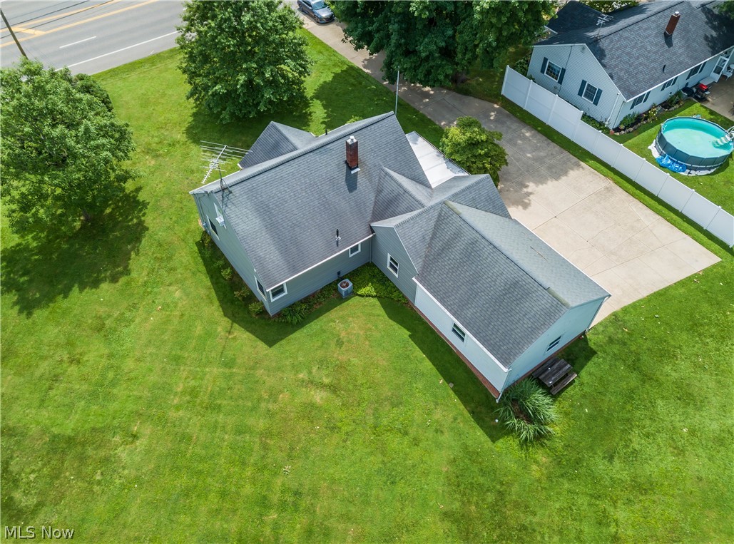 2748 Canton Road Uniontown OH 44685