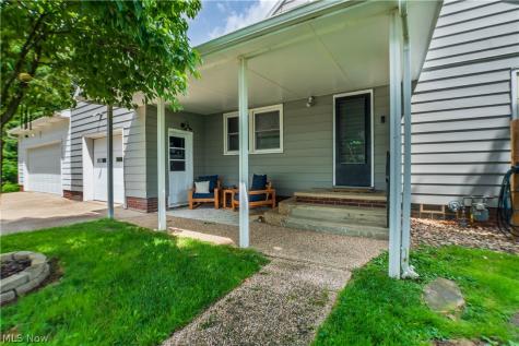 2748 Canton Road Uniontown OH 44685