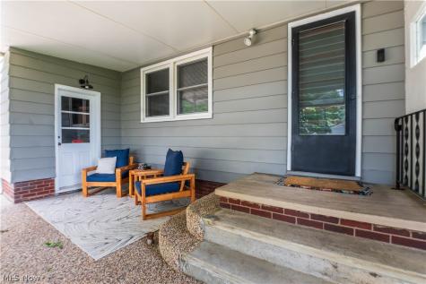 2748 Canton Road Uniontown OH 44685