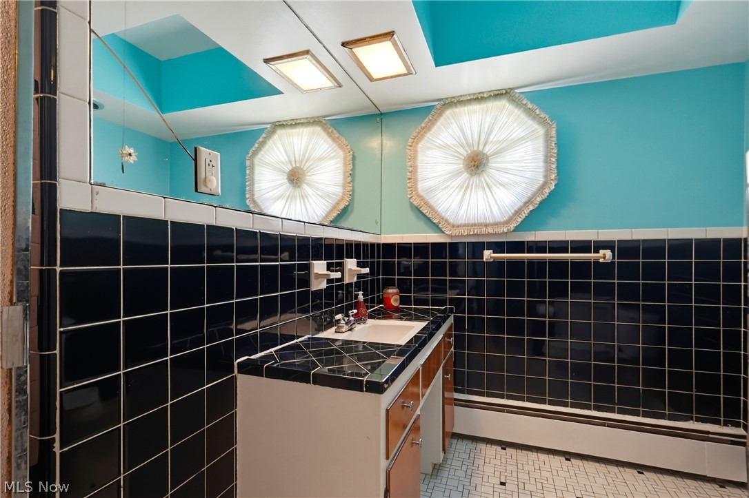 4949 Monticello Boulevard Richmond Heights OH 44143