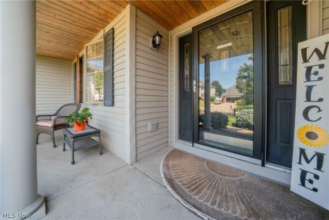 4084 Shelly Drive Seven Hills OH 44131