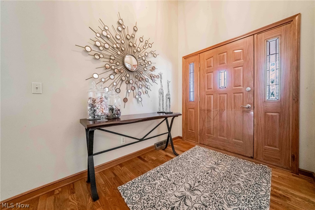 4084 Shelly Drive Seven Hills OH 44131