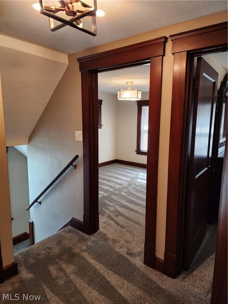 516 Bond Street Elyria OH 44035