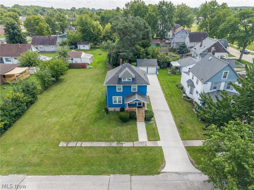 516 Bond Street Elyria OH 44035