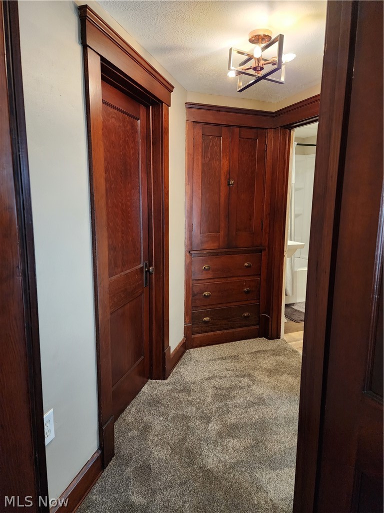 516 Bond Street Elyria OH 44035
