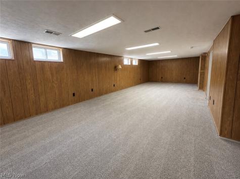 24071 Russell Avenue Euclid OH 44123