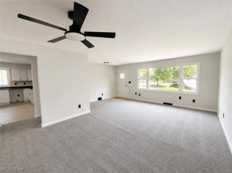 24071 Russell Avenue Euclid OH 44123