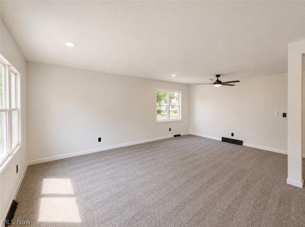 24071 Russell Avenue Euclid OH 44123