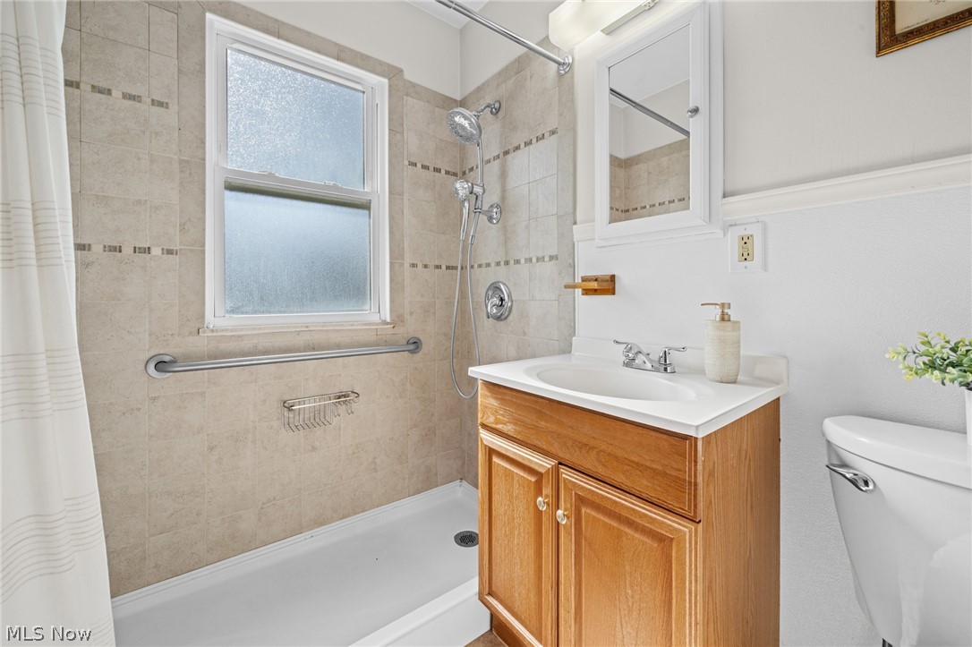4757 Summer Lane Brooklyn OH 44144