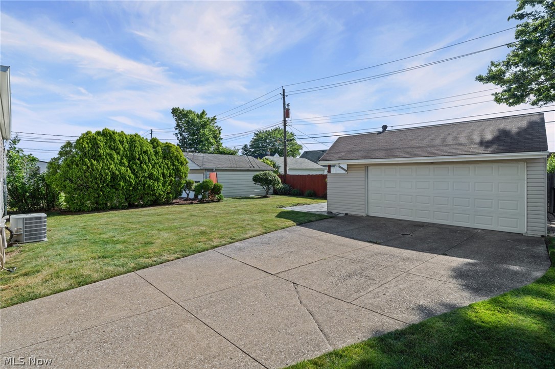 4757 Summer Lane Brooklyn OH 44144