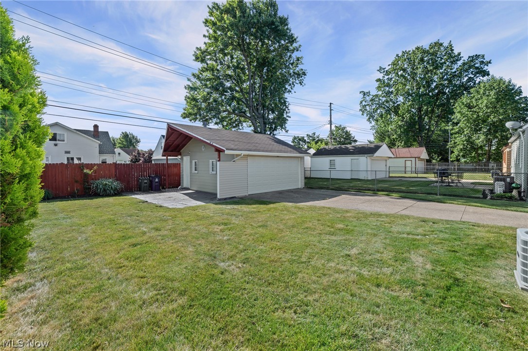 4757 Summer Lane Brooklyn OH 44144