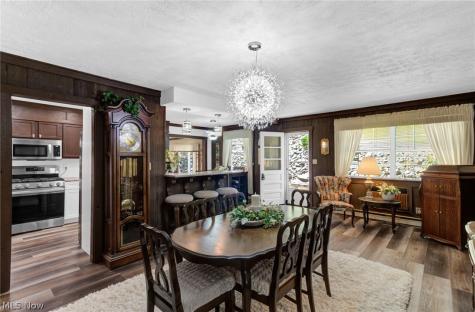 411 E Mohawk Drive Malvern OH 44644
