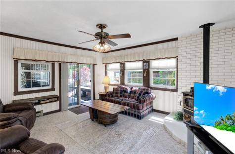 411 E Mohawk Drive Malvern OH 44644