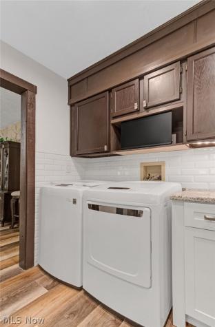 411 E Mohawk Drive Malvern OH 44644