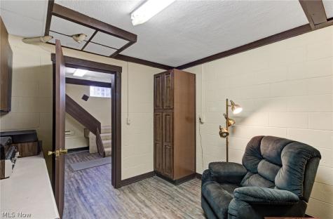 411 E Mohawk Drive Malvern OH 44644
