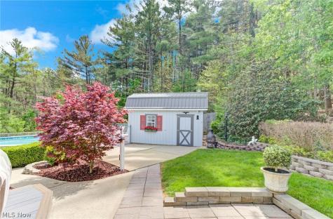 411 E Mohawk Drive Malvern OH 44644