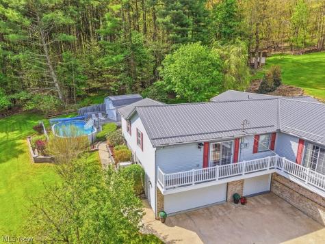 411 E Mohawk Drive Malvern OH 44644