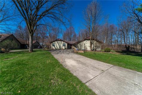 19717 Sagamore Road Walton Hills OH 44146