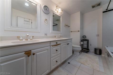 19717 Sagamore Road Walton Hills OH 44146