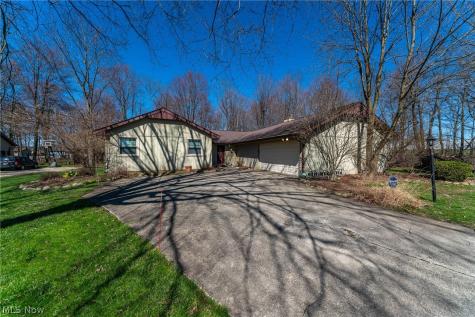 19717 Sagamore Road Walton Hills OH 44146
