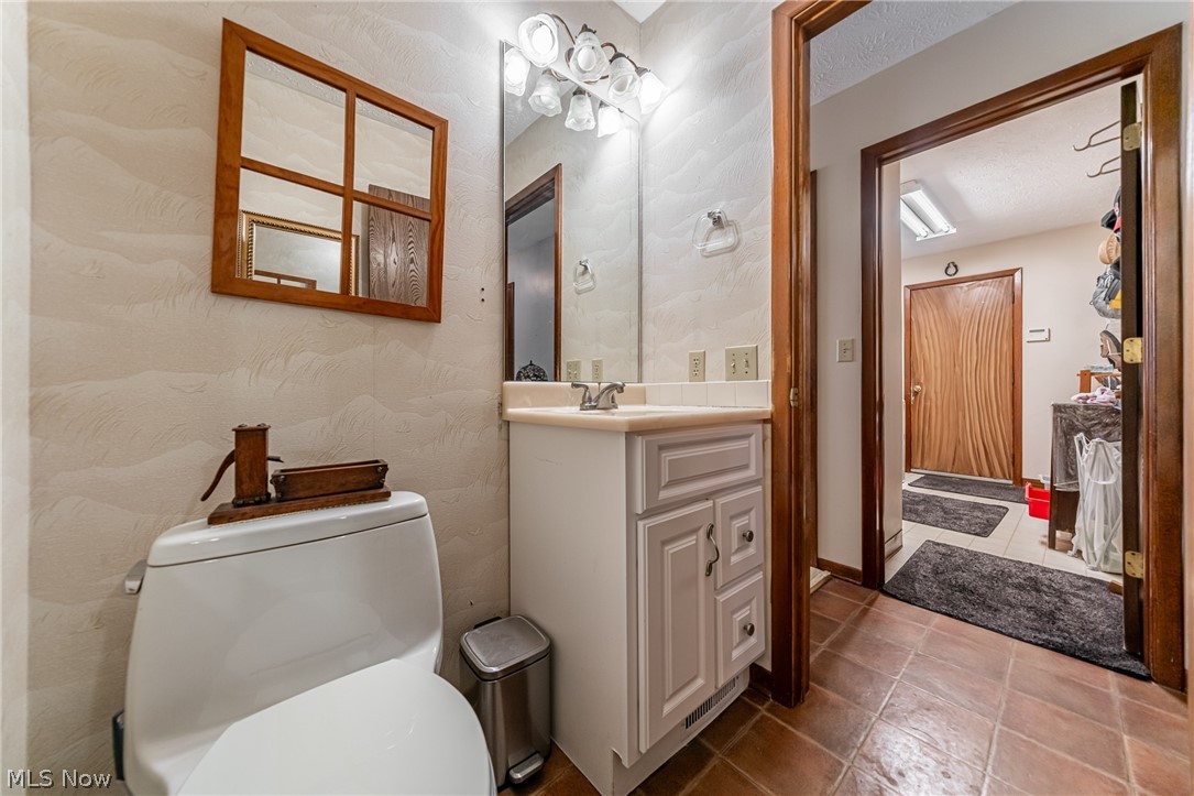 19717 Sagamore Road Walton Hills OH 44146