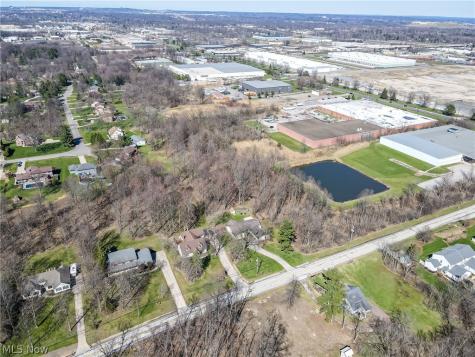 19717 Sagamore Road Walton Hills OH 44146