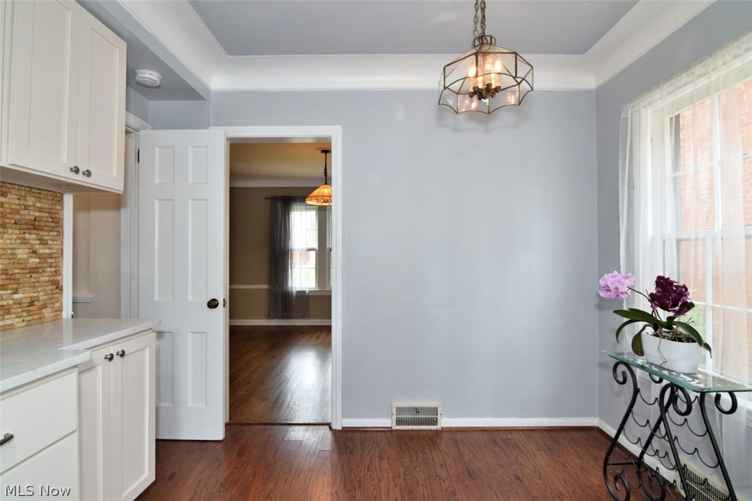 2448 Fenwick Road University Heights OH 44118