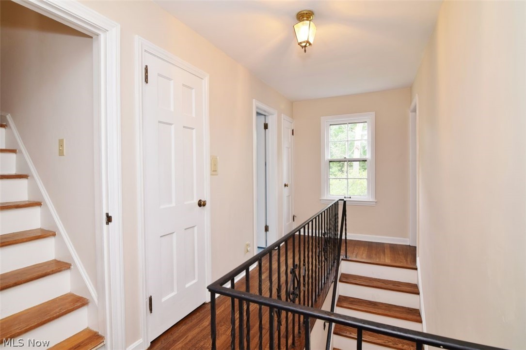 2448 Fenwick Road University Heights OH 44118