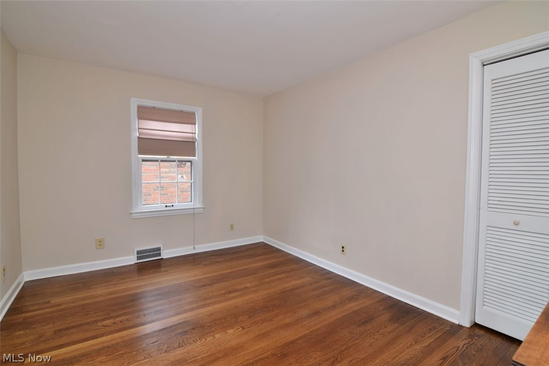 2448 Fenwick Road University Heights OH 44118