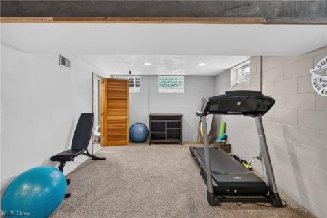 584 Bayfair Drive Bay Village OH 44140